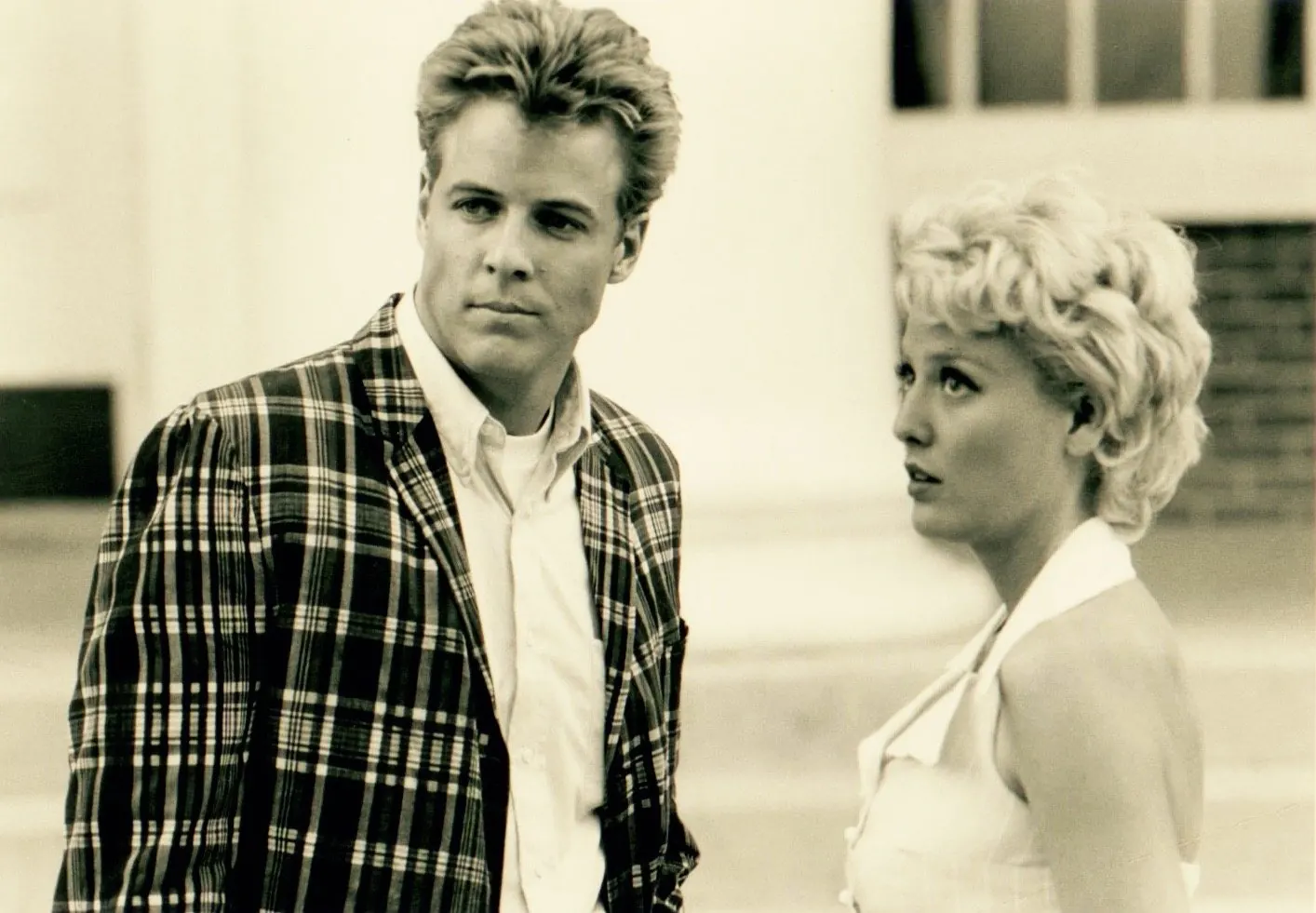 Don Michael Paul acting in Heart of Dixie